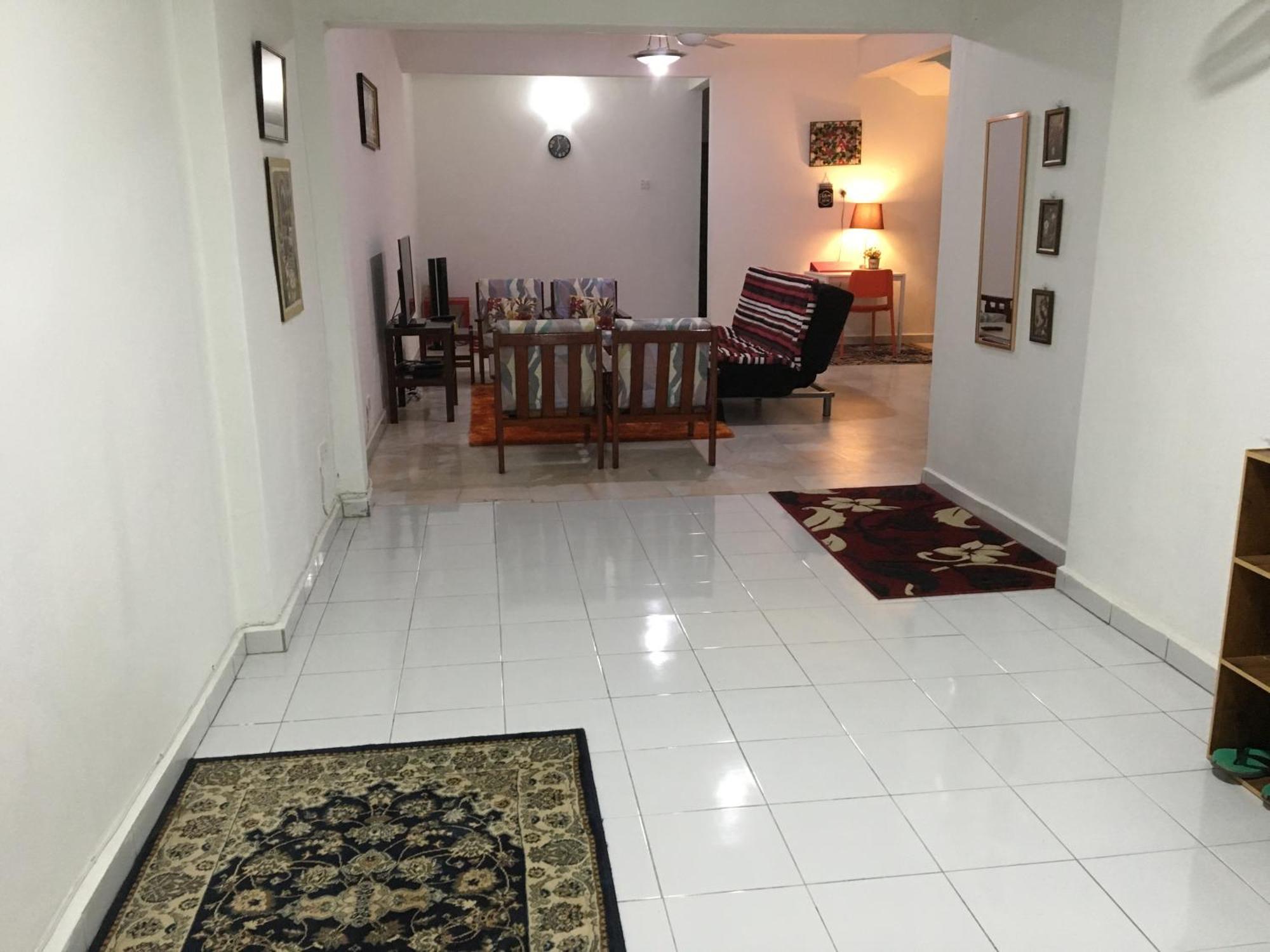Rb Double Storey Bandar Tasik Selatan Homestay Kuala Lumpur Dış mekan fotoğraf